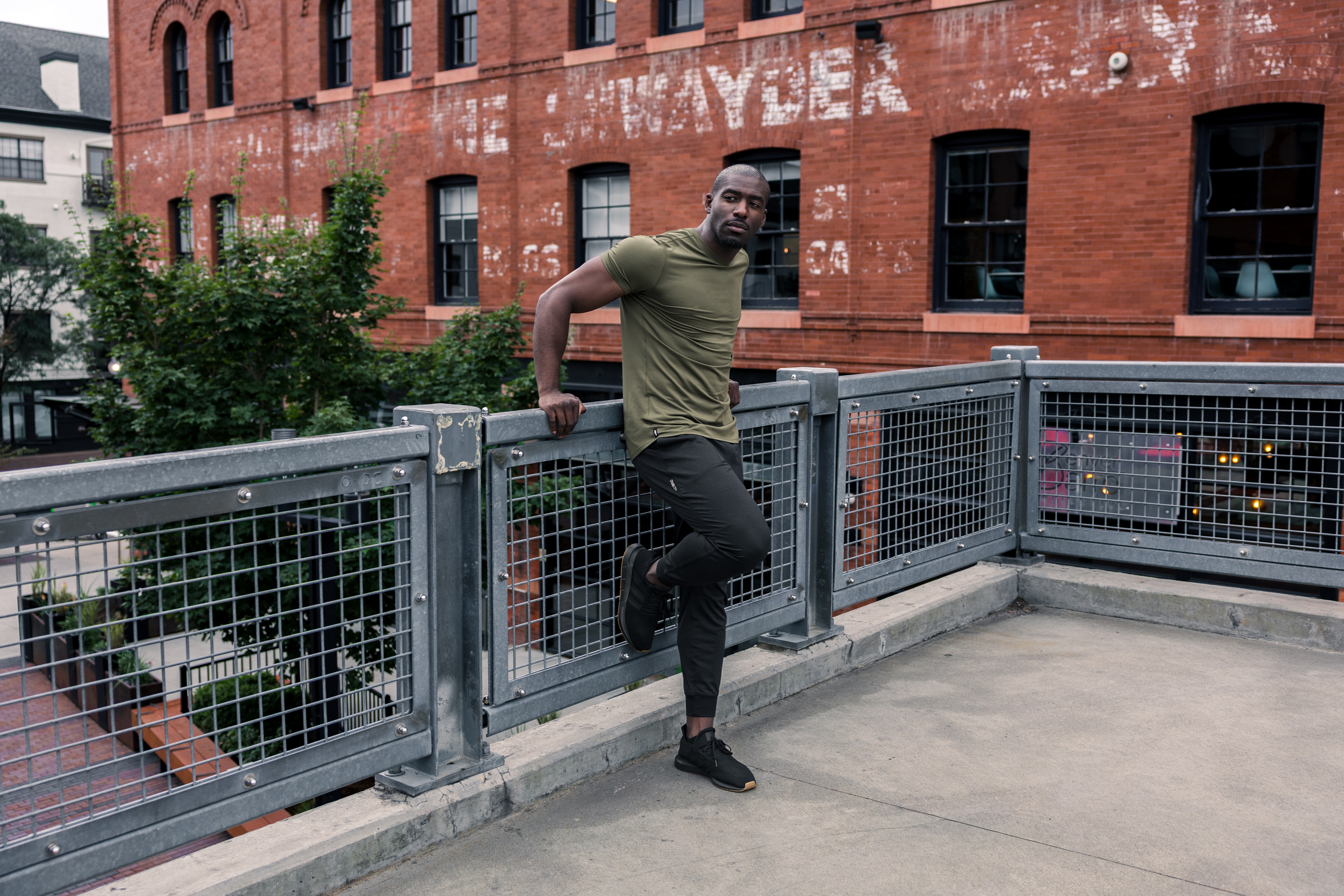 Men's Apollo Joggers image 4